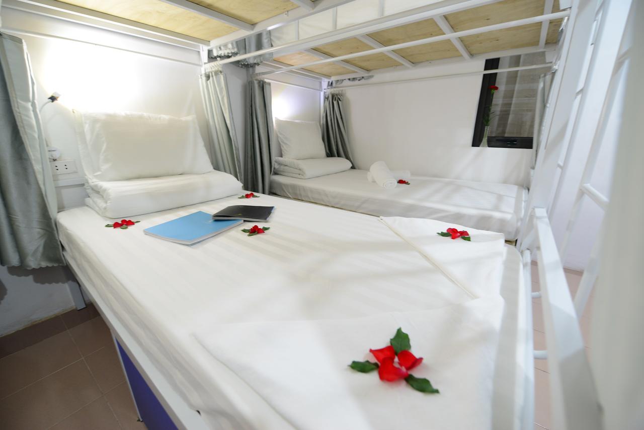 Pillow Backpacker Hostel (Adults Only) Hanoi Luaran gambar