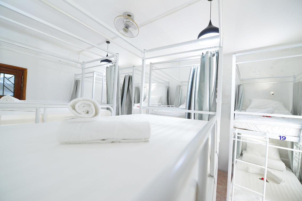 Pillow Backpacker Hostel (Adults Only) Hanoi Luaran gambar